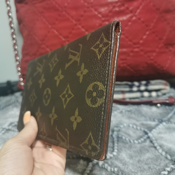 (sold off pm)100% Authentic LV Long Wallet - Picture 4 of 14